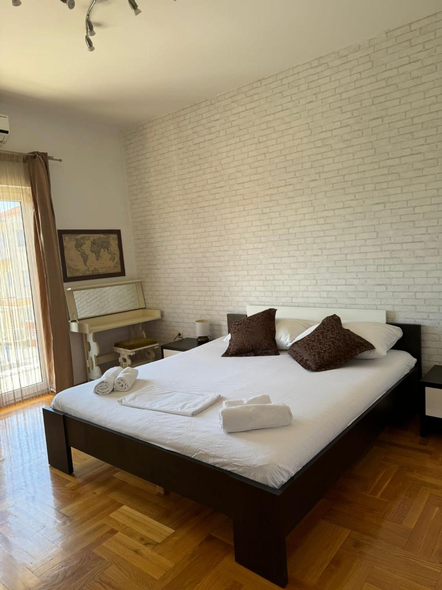 Apartment Adriana Trogir Exterior photo