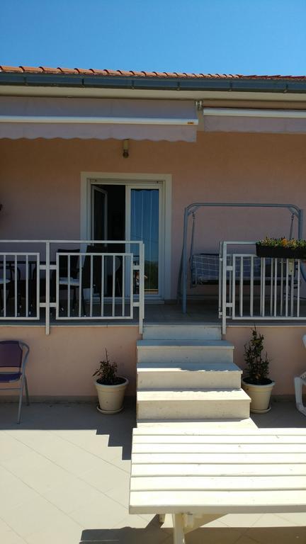 Apartment Adriana Trogir Exterior photo