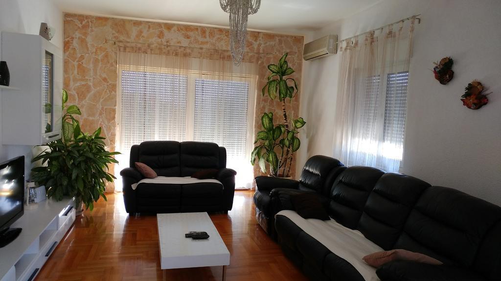 Apartment Adriana Trogir Exterior photo