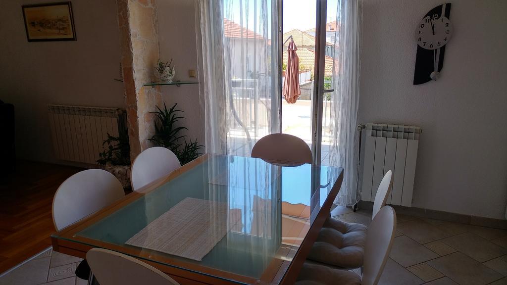 Apartment Adriana Trogir Exterior photo